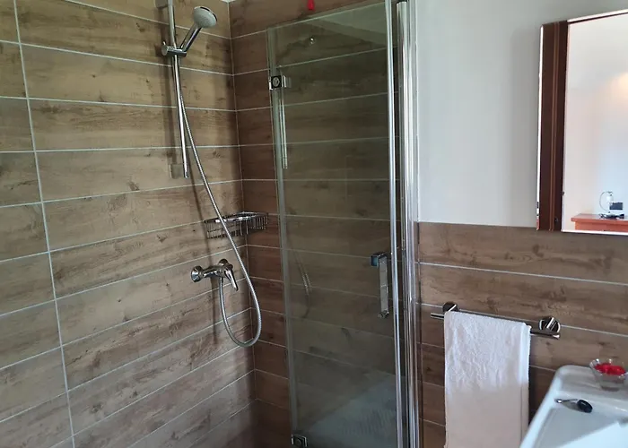 Nona Rosa Vakantieboerderij Gravedona